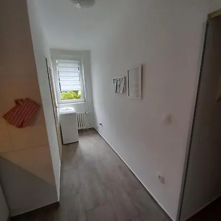 Spí V Kuklenách *